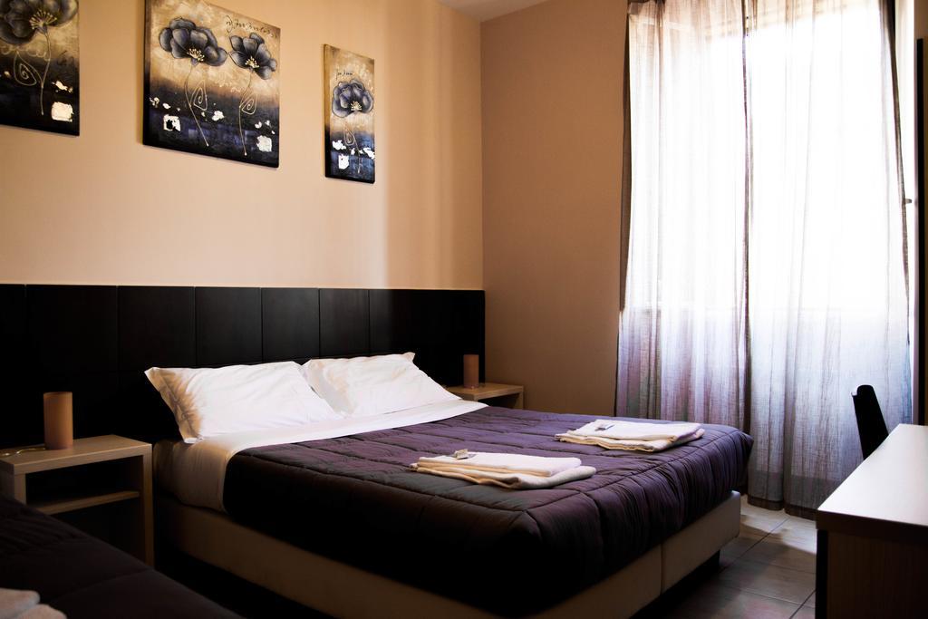 Mosaic Central Guest House Rome Bilik gambar